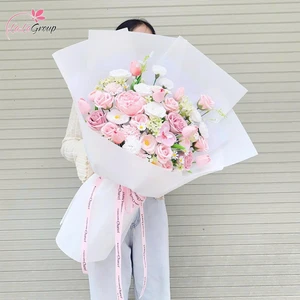 Bó hoa sáp thơm 45 hoa mix sắc hồng xinh xắn