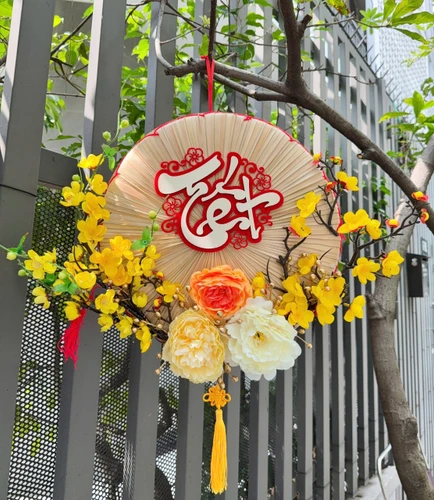 Mẹt Nón Quai Thao Size 40cm Chữ Tết Mai Vàng Đón Năm Mới