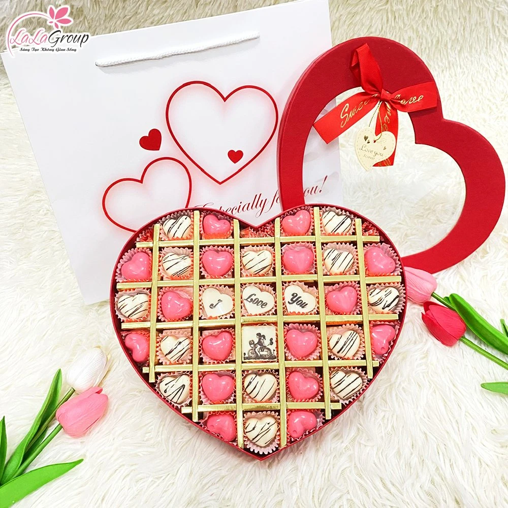 Hộp Socola 33 Viên Quà Tặng Tình Nhân Ngọt Ngào Chữ I Love You