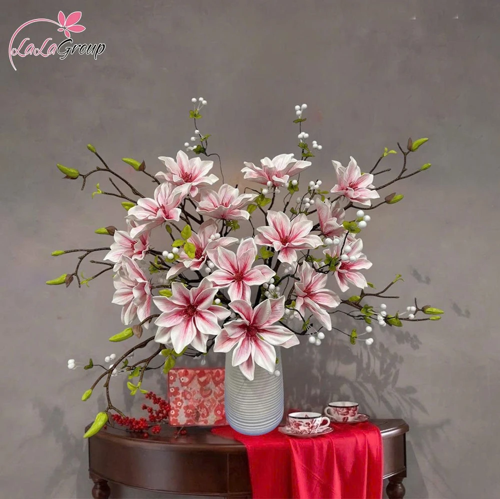 Bình hoa mộc lan hồng cao cấp