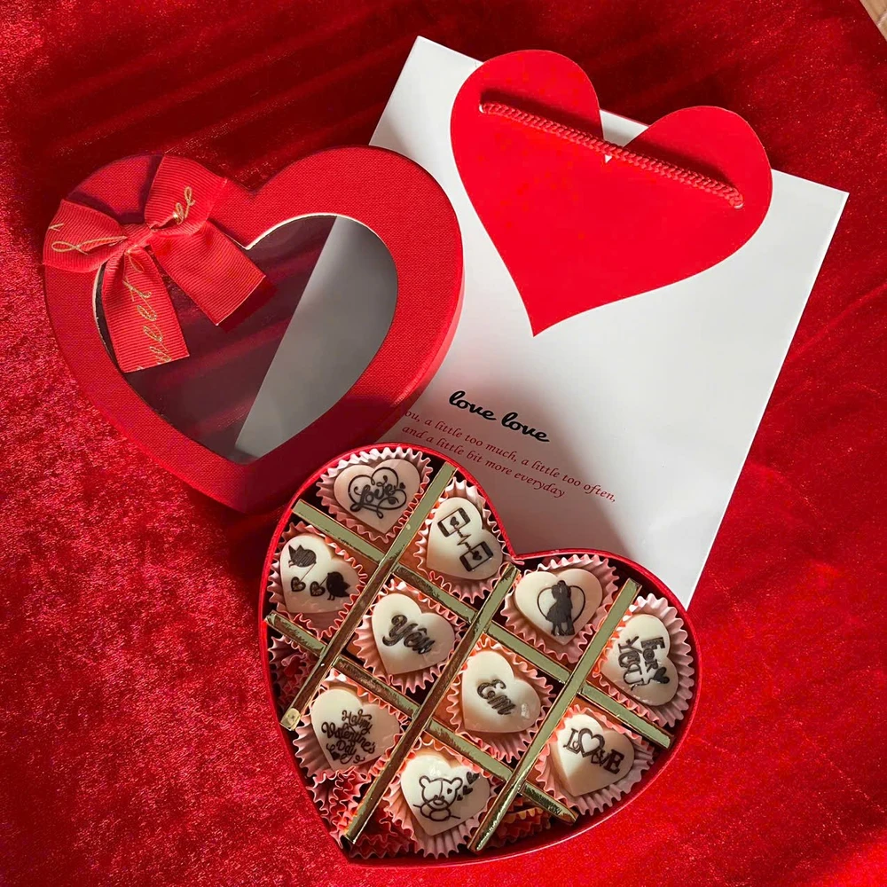 Hộp Socola 10 viên quà tặng Valentine ấm áp