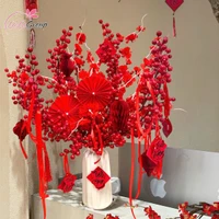 Bình hoa đào đông kèm lồng đèn may mắn