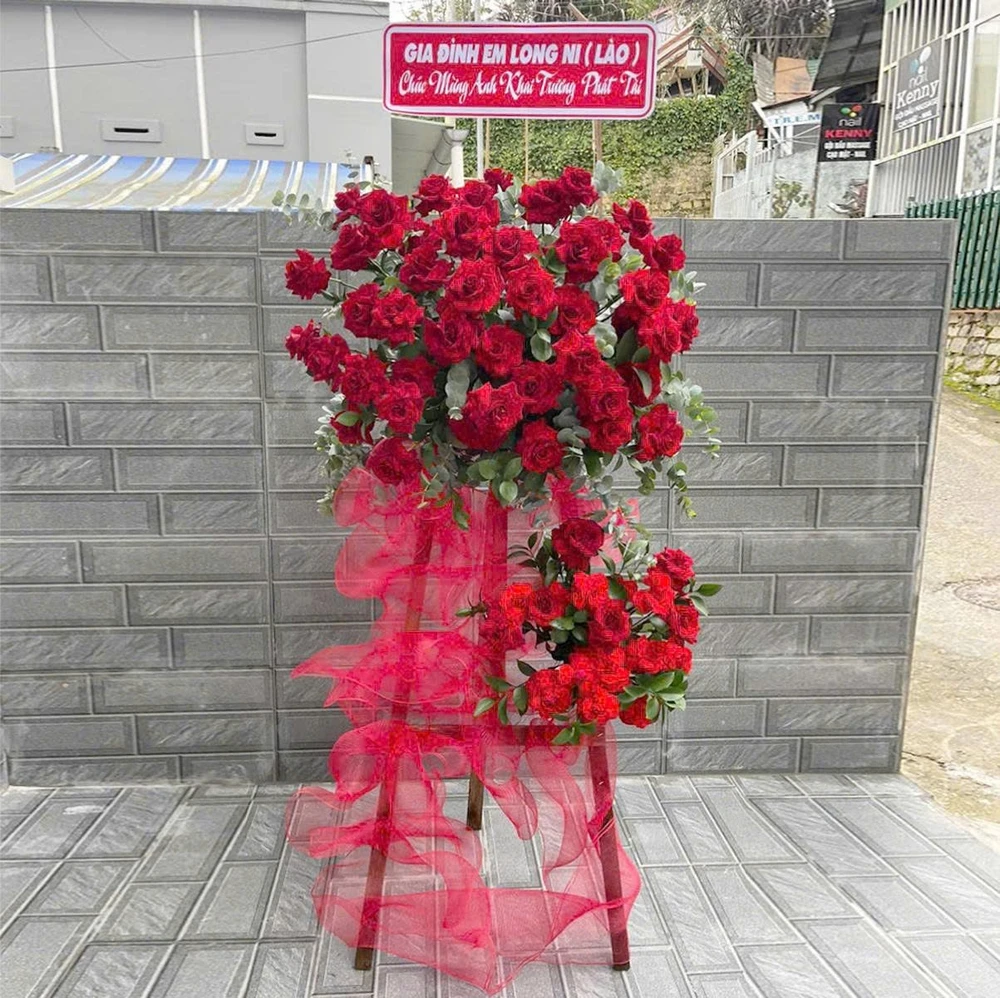 Kệ Hoa Khai Trương Mừng Đại Hội 2 Tầng Tone Đỏ Nổi Bật