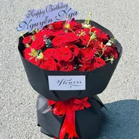 Bó Hoa Hồng Đỏ Xinh Xắn Món Quà Gửi Trọn Lời Yêu