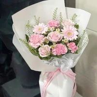 Bó Hoa Đồng Tiền Tone Hồng Mix Hoa Cẩm Chướng Hồng Xinh Tươi