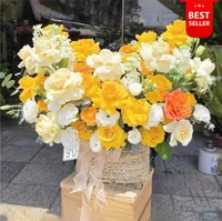 Giỏ Hoa Tươi Tone Vàng Hoàng Kim Tài Lộc Sang Trọng