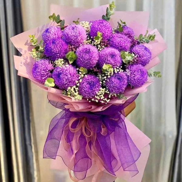 Bó Hoa Cúc Mẫu Đơn Tím Sang Trọng