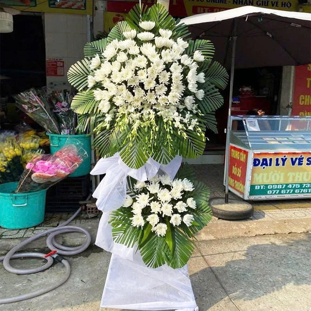Kệ Hoa Chia Buồn Cúc Trắng An Nhiên