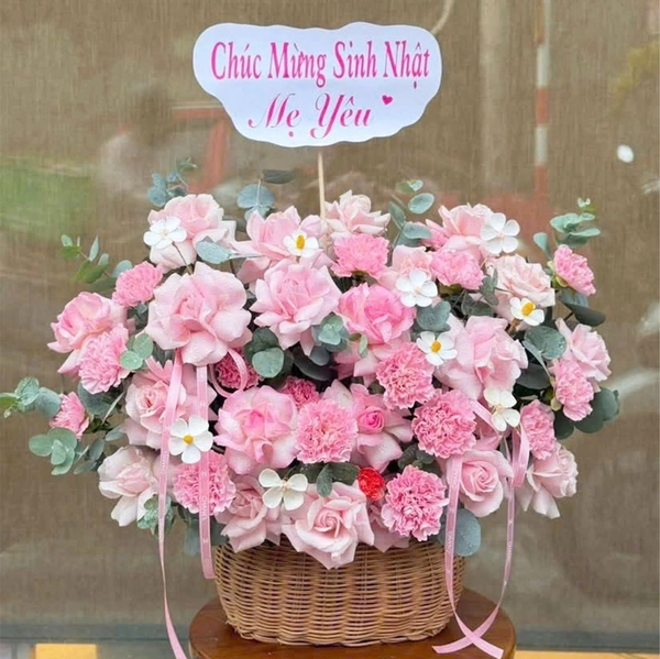 Giỏ Hoa Hồng Cẩm Chướng Dịu Dàng