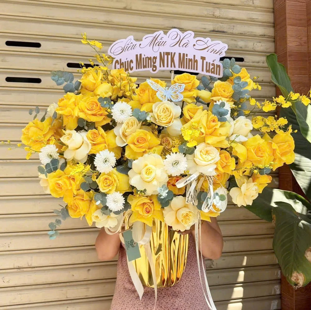 Giỏ Hoa Vàng Tươi Vạn Lộc Khai Trương