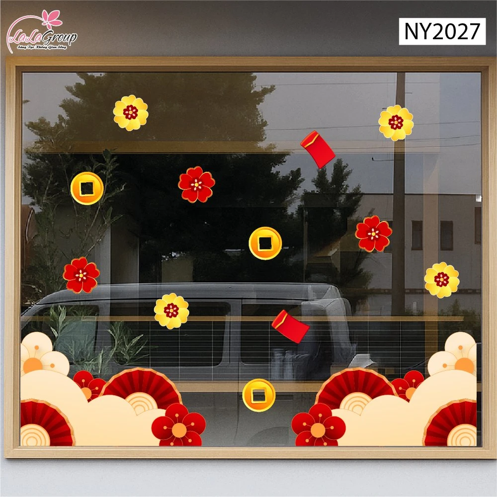 Decal Tết Chân Tường Quạt Đỏ Và Lì Xì May Mắn