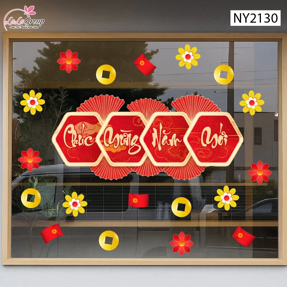 Decal Trang Trí Tết Cụm Quạt Chữ Chúc Mừng Năm Mới