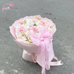Bó Hoa Hồng Tỷ Muội Mix Hoa Sáp Tone Hồng Dịu Dàng
