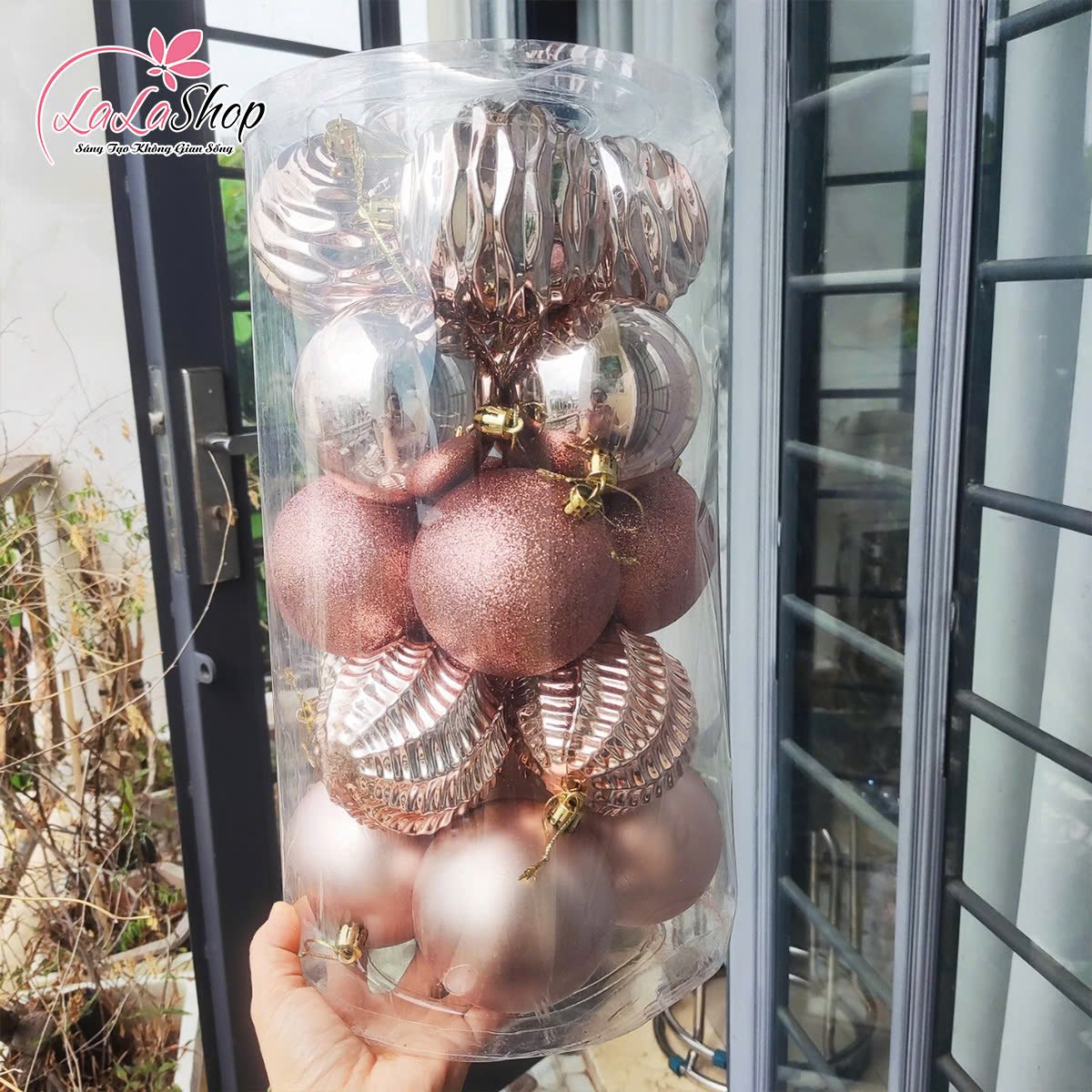 Hộp 20 quả châu 8cm họa tiết đủ loại nhiều màu trang trí noel