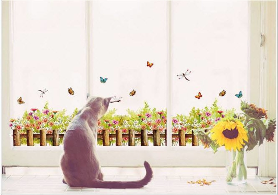 Decal dán chân tường hàng rào nâu 2