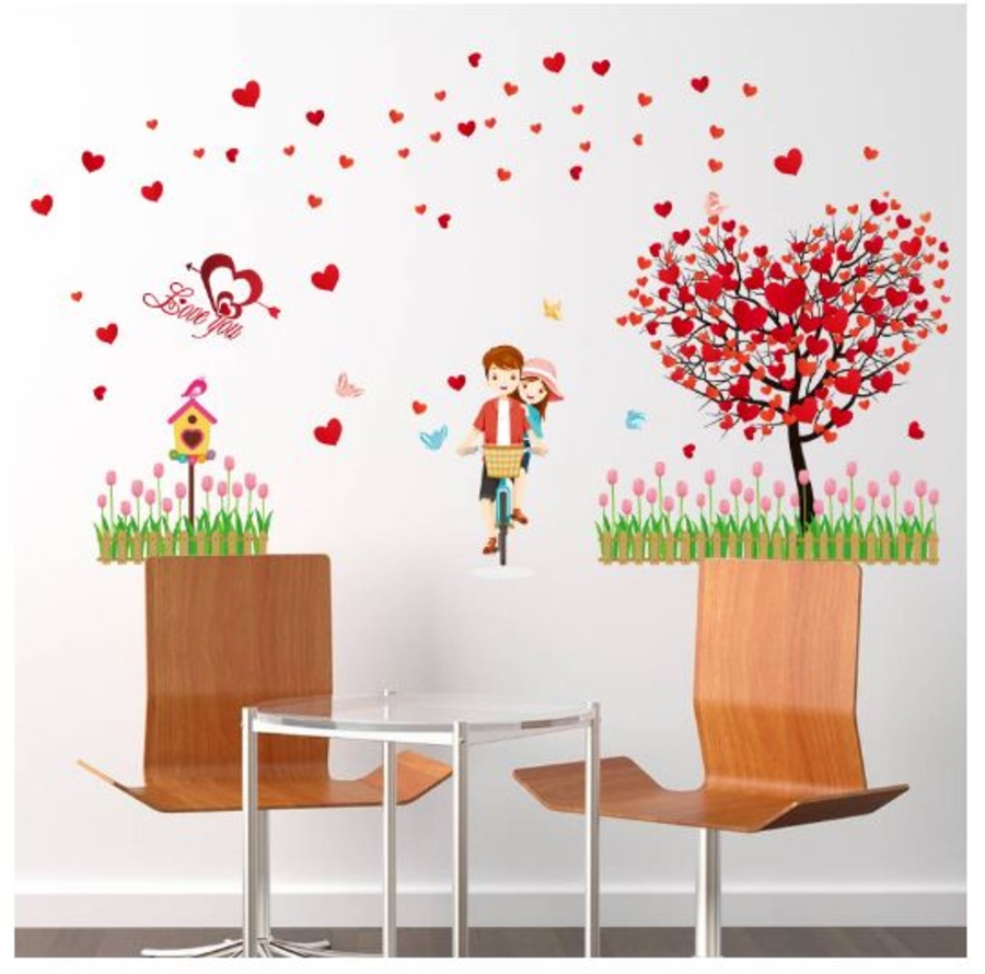 Decal cây trái tim tình yêu 2