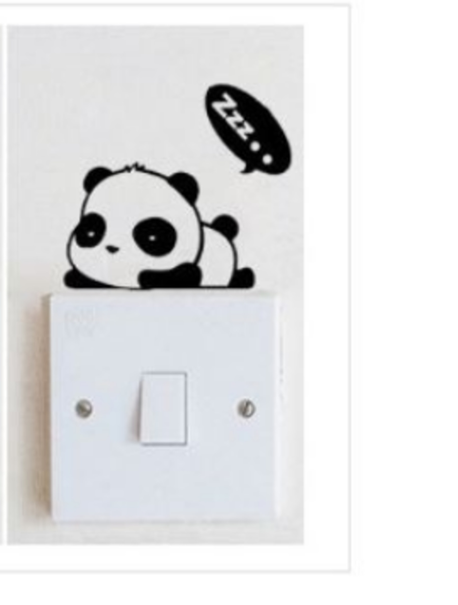 Decal ổ điện gấu trúc lười