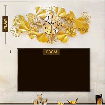 Đồng Hồ Treo Tường Đính Đá Lá Rẻ Quạt Vàng
