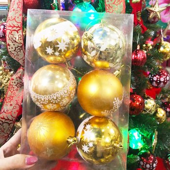 Hộp quả châu vàng 8cm họa tiết trang trí Noel