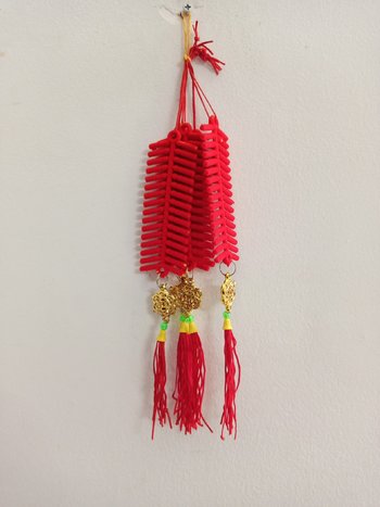 Combo 5 Lộc treo trang trí tết Pháo nhung đỏ và đồng tiền (64)