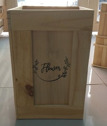 Hộp gỗ cắm hoa sáp họa tiết flower