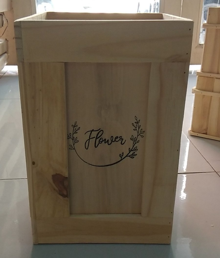 Hộp gỗ cắm hoa sáp họa tiết flower