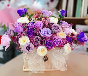 Lẵng Hoa Sáp Để Bàn - TÍM NỒNG NÀN