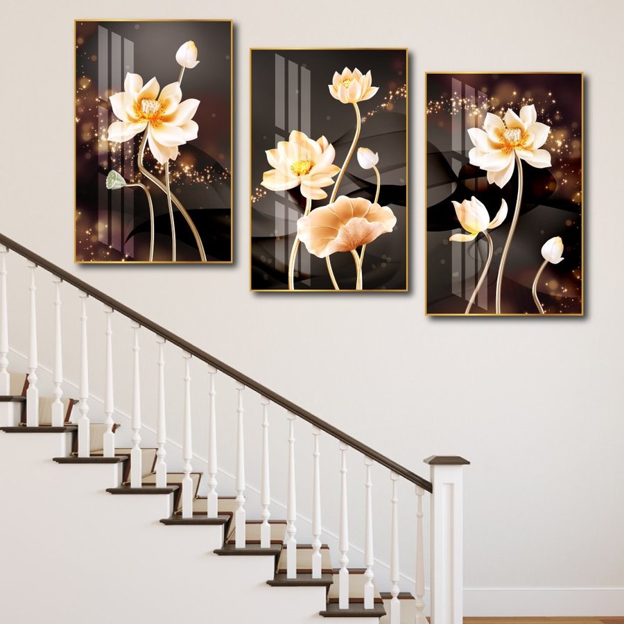 Tranh treo tường hoa sen vàng