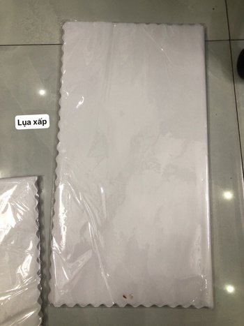 Lụa xấp màu trắng