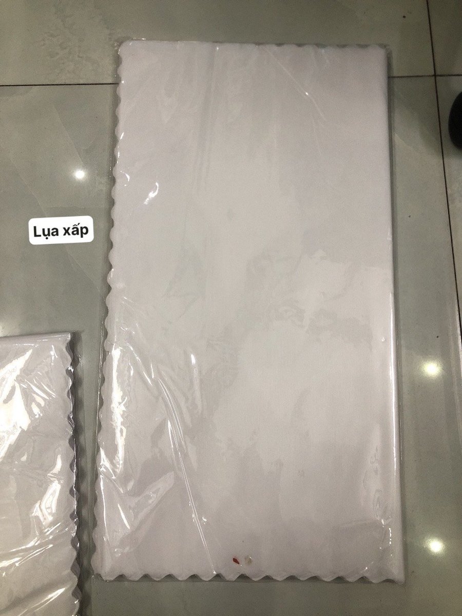 Lụa xấp màu trắng