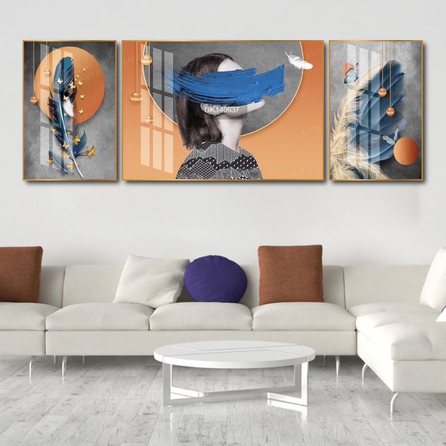 Tranh Treo Tường Cô Gái Và Lông Vũ Nghệ Thuật