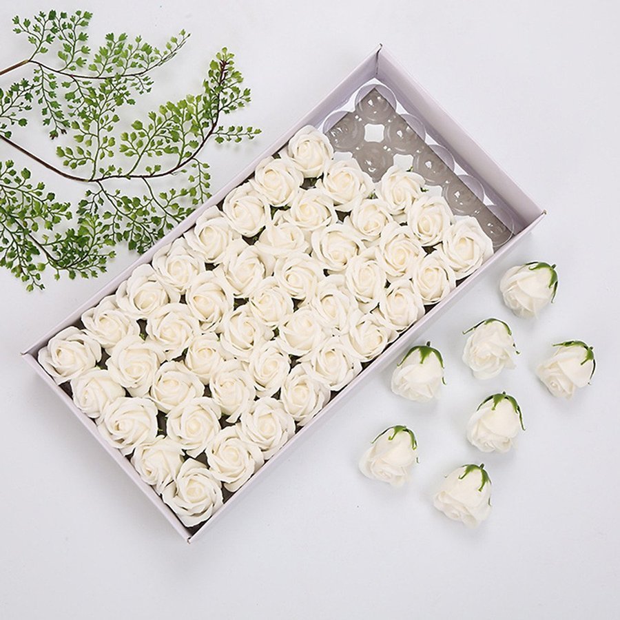 Hộp hoa hồng sáp thơm màu kem hộp 50 bông