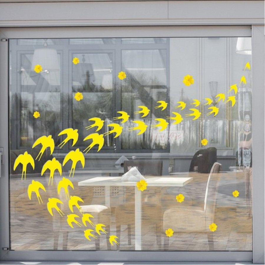 Decal trang trí tết én vàng đón xuân mẫu 3