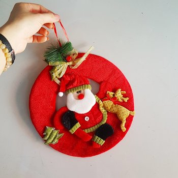 Vòng tròn hình ông già noel bằng nhung cao cấp