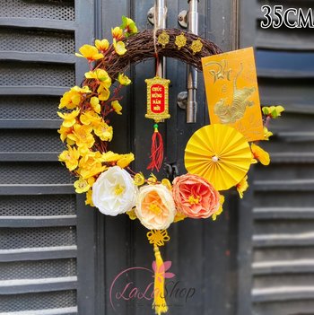 Vòng hoa trang trí tết sắc vàng phát tài