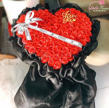 Bó 105 hoa hồng sáp thơm 4 lớp cao cấp