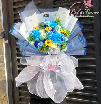 Bó hoa sáp hồng sáp thơm đa sắc