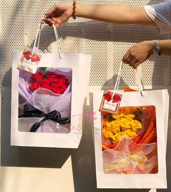 Túi hoa sáp 9 bông 4 lớp cao cấp kèm đèn led