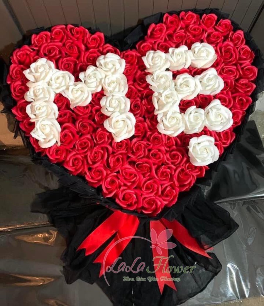 Bó 99 hoa hồng sáp thơm cao cấp tặng mẹ