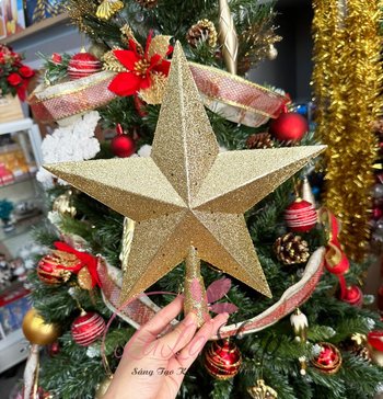 Ngôi sao đỉnh vàng phủ kim tuyến 30cm trang trí trên cây thông noel