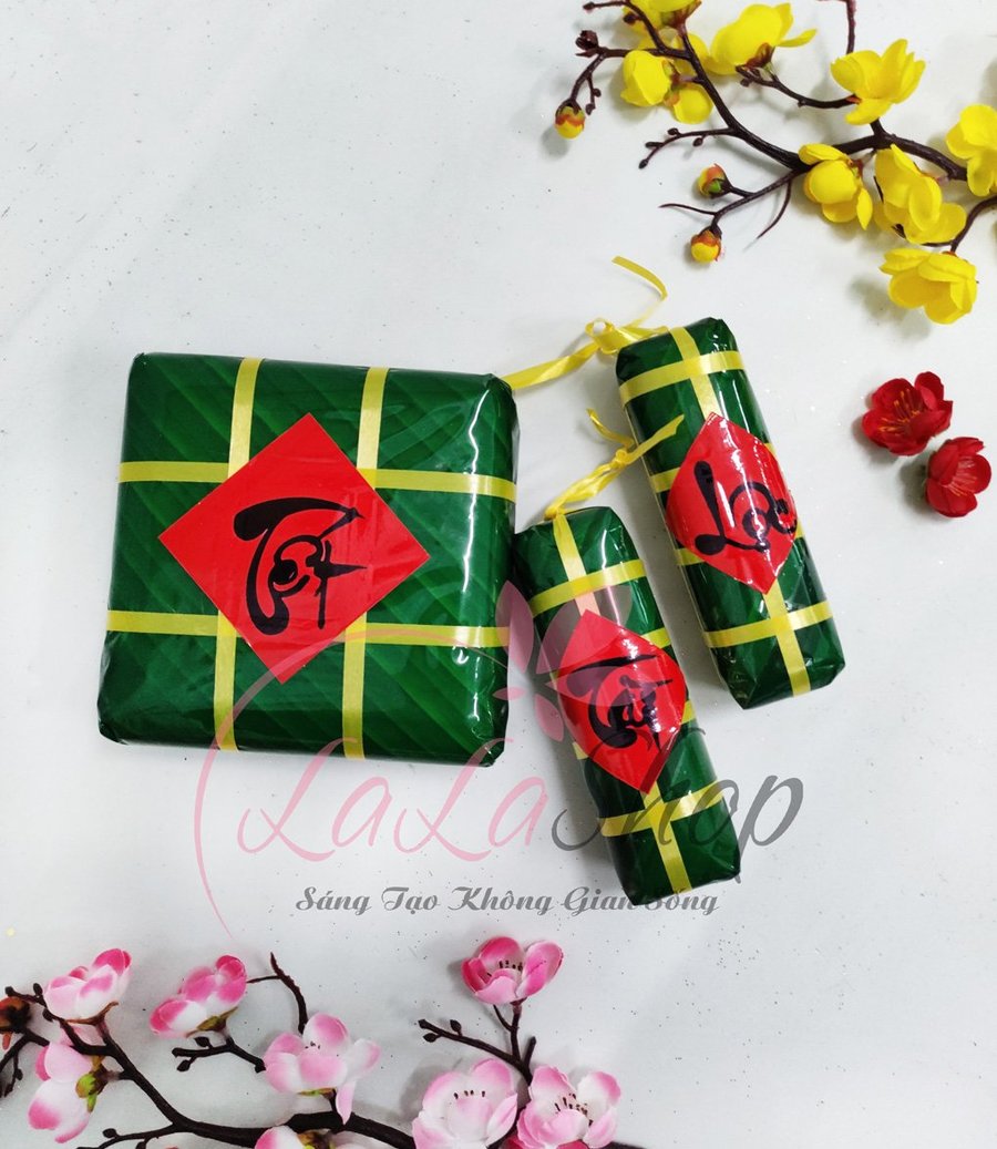 Combo bánh chưng bánh tét chữ tết tài lộc trang trí tết