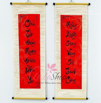 Combo Cặp Liễn Mành Câu Đối Đỏ Chúc Tết Đến Muôn Điều Như Ý - Mừng Xuân Sang Vạn Sự Thành Công Mẫu 2