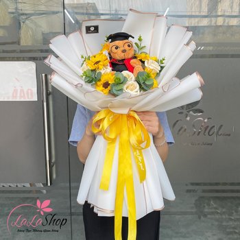 Bó hoa hướng dương mix hoa hồng sáp thơm kèm gấu nâu quà tặng lễ tốt nghiệp