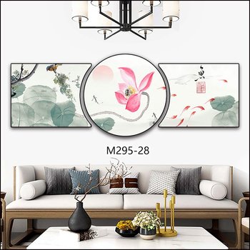 Tranh Treo Tường Cách Điệu Hoa Sen Hồng Và Cá Chép Tài Lộc