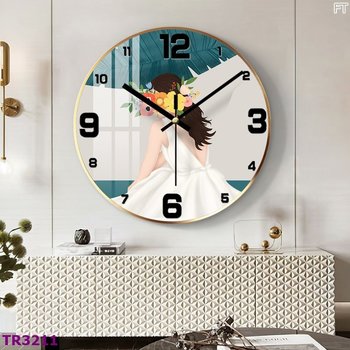 Đồng Hồ Treo Tường Cô Gái Và Hoa Lá TR3211