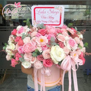 Lẵng Hoa Sáp Thơm Để Bàn Sắc Hồng Quyến Rũ