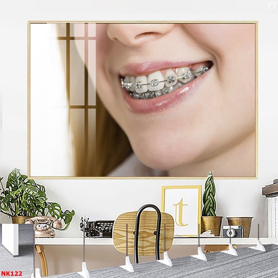 Tranh Treo Tường Nha Khoa Niềng Răng Thẩm Mỹ