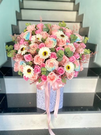 Chậu hoa sáp thơm để bàn sắc hồng mẫu 820