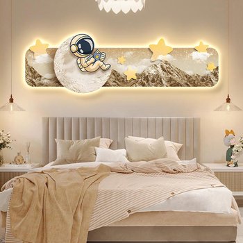 Tranh Đèn Led Tráng Gương Pha Lê Uv Phi Hành Gia Mẫu 03