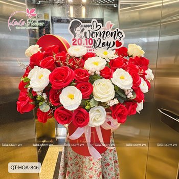 Hộp Hoa Sáp Để Bàn Tone Đỏ Trắng